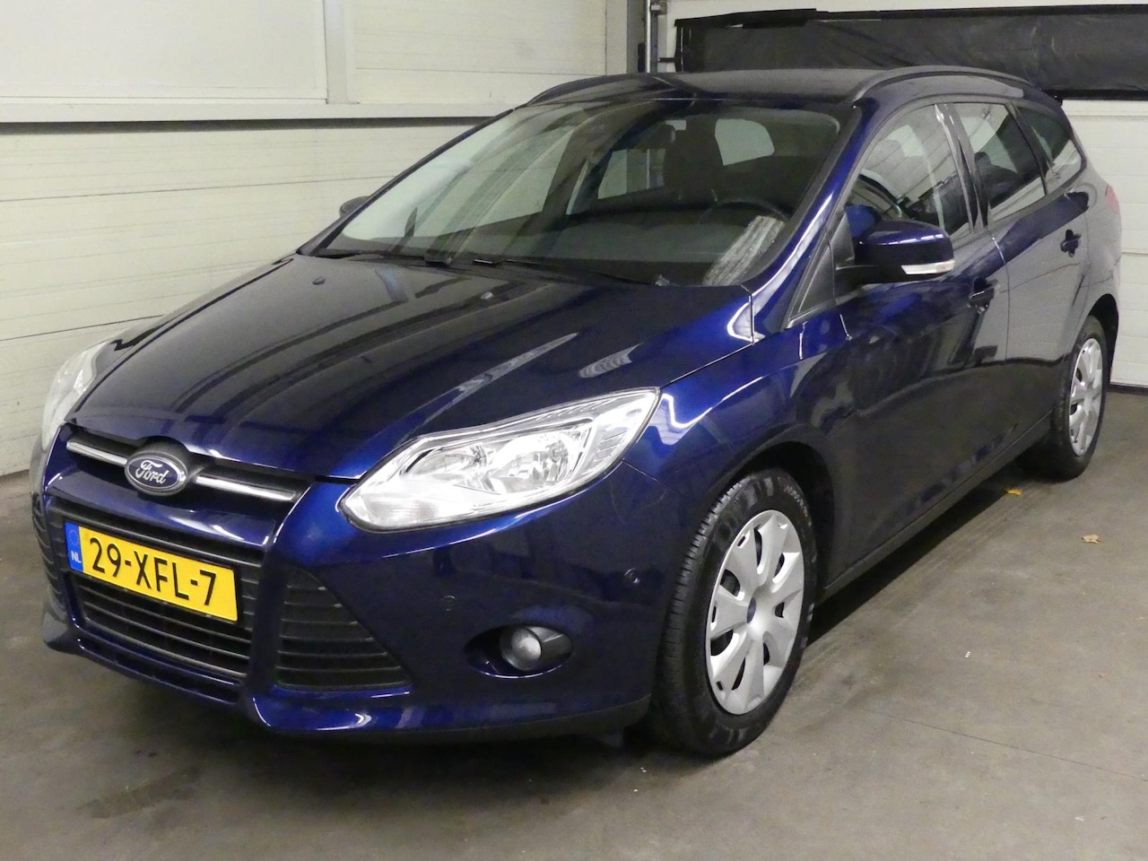 Ford Focus Wagon - 1.6 Trend - Airco - Navigatie - Weinig KM NAP! - AutoWereld.nl