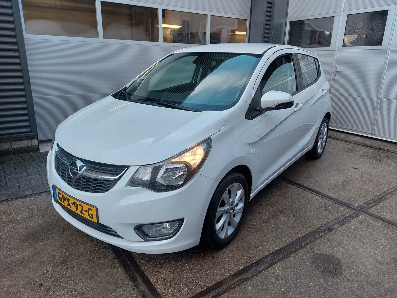 Opel Karl - 1.0 ecoFLEX Cosmo AIRCO/ECC Halfleer 7-2018 - AutoWereld.nl