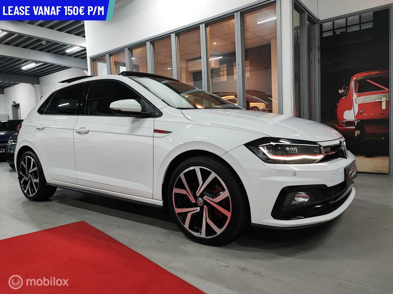 Volkswagen Polo - 2.0 TSI GTI DSG 2020 VIRTUAL PANORAMA KEYLESS ACC CARPLAY DCC CRUISE PDC STOELVERW,VOLLEDI - AutoWereld.nl