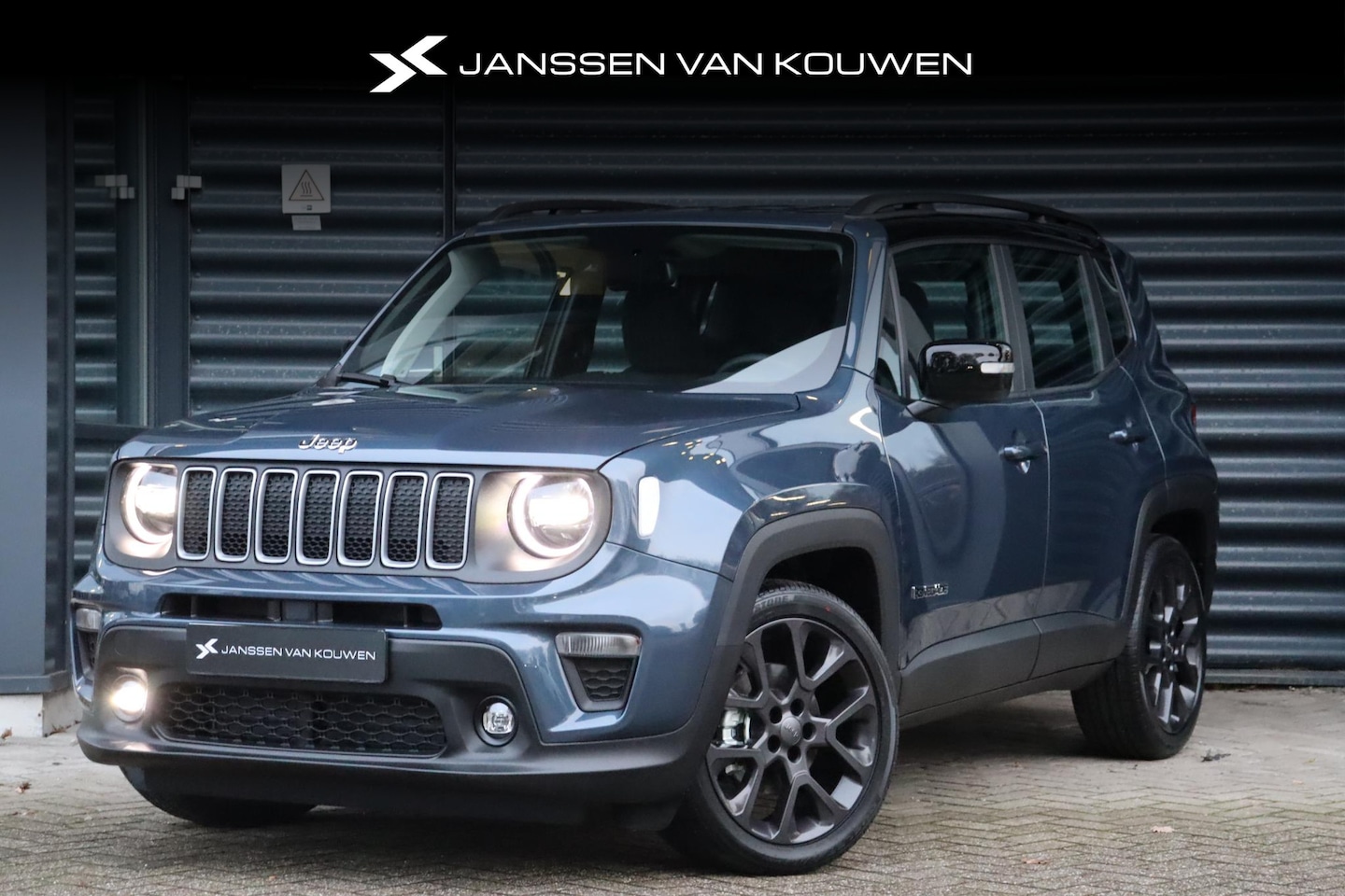 Jeep Renegade - 1.5T e-Hybrid Limited Comfort pakket * 19 inch Lichtmetalen velgen * Two-Tone zwart dak - AutoWereld.nl