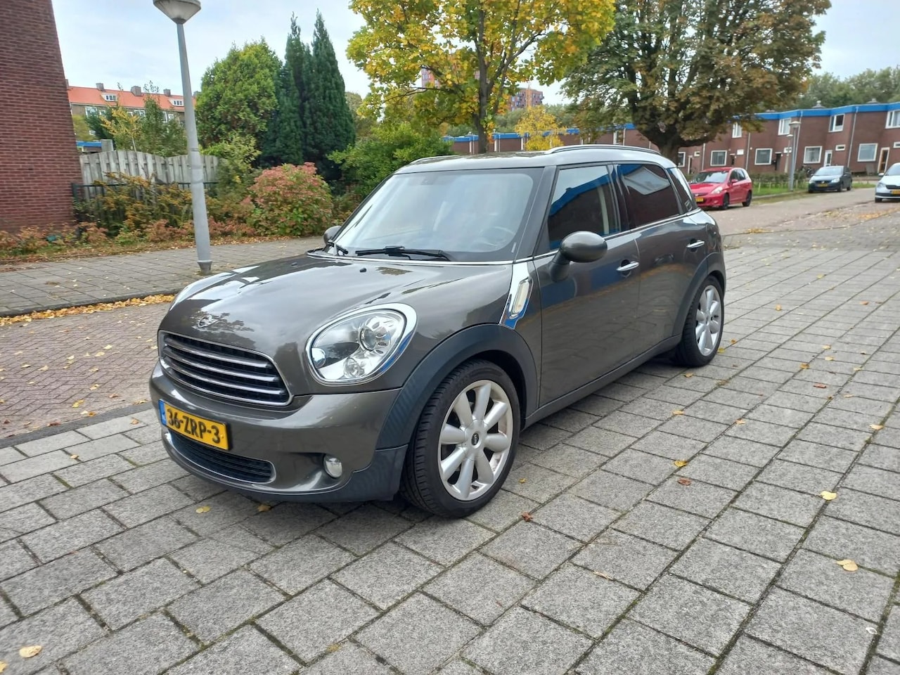 MINI Countryman - Mini 1.6 Cooper Chili Leder Cruise Brown Metallic - AutoWereld.nl