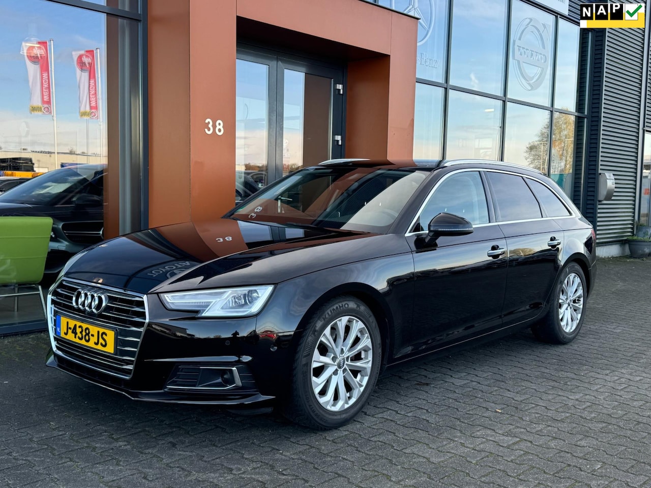 Audi A4 Avant - 2.0 TFSI 190pk AUT. ACC|Cam.|Virtual|Stoelverwarming - AutoWereld.nl