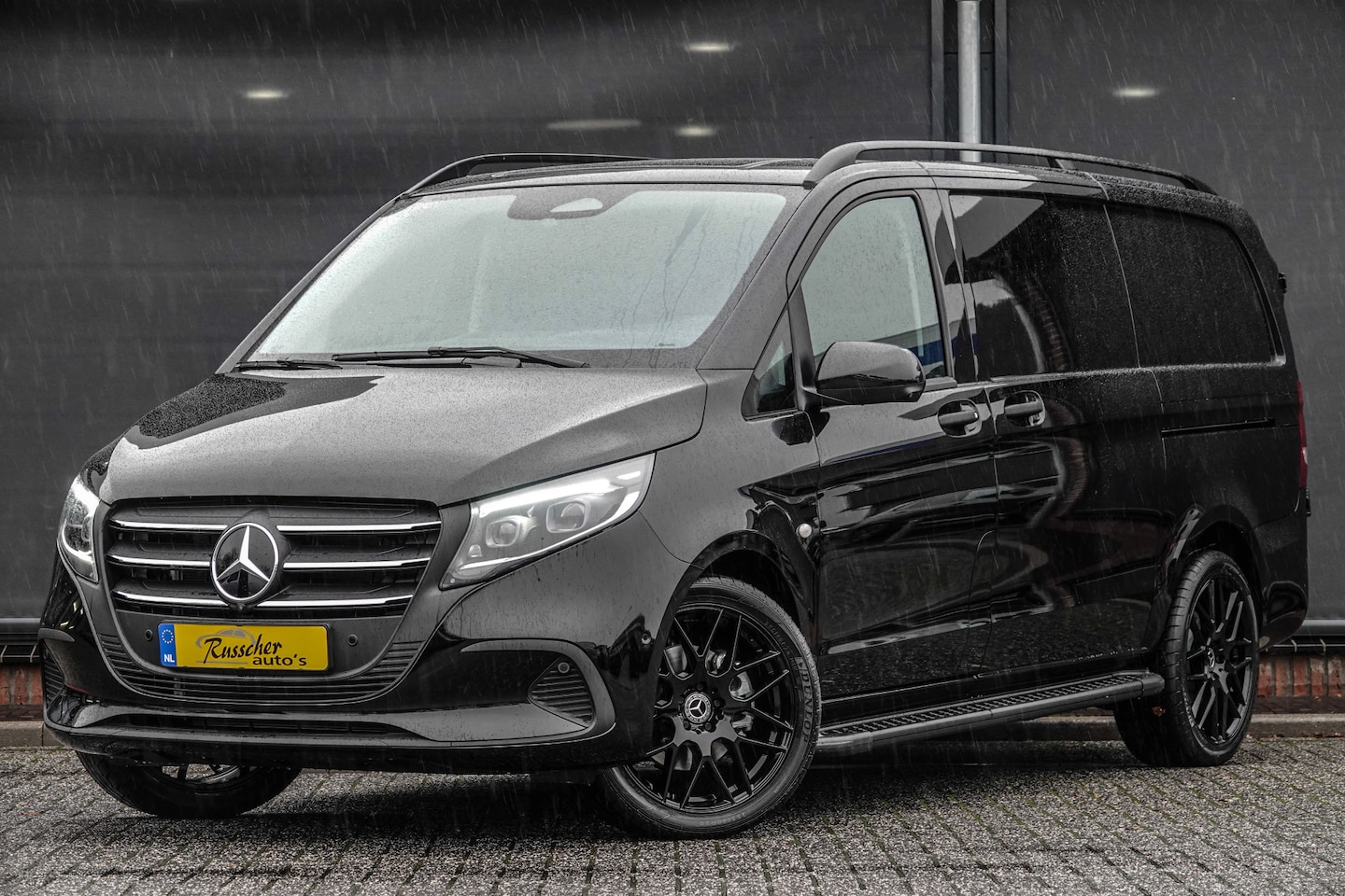 Mercedes-Benz Vito - 119Cdi 190Pk 9G-Tronic Aut. | Select | Lang | 360° Camera | 2xSchuifdeur | Treeplanken | 2 - AutoWereld.nl