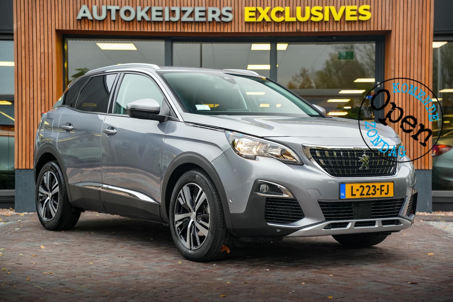 Peugeot 3008 - 1.2 PureTech Crossway DAB Achteruitrijcamera - AutoWereld.nl