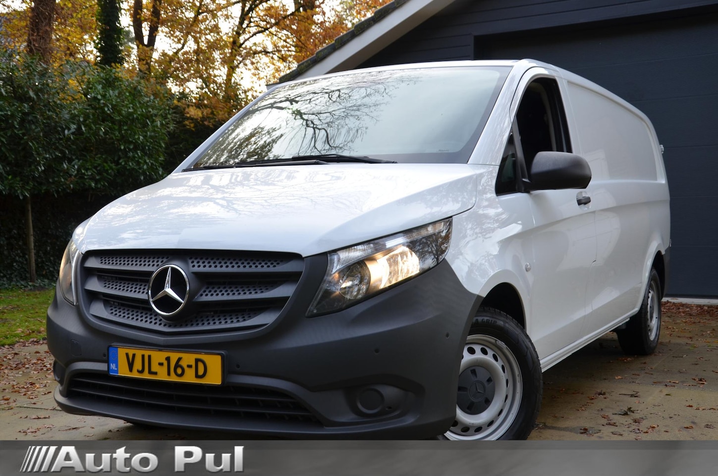 Mercedes-Benz Vito - 116 CDI Extra Lang Navi/Airco/Pdc/Cr-Controle/Trekhaak/Achteruitrijcamera/Achterdeuren - AutoWereld.nl