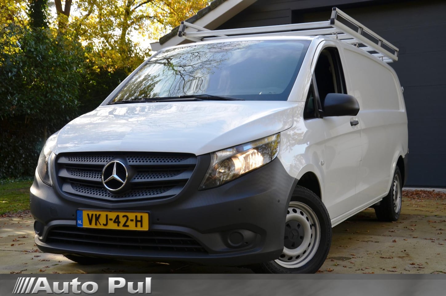 Mercedes-Benz Vito - 116 CDI Extra Lang Navi/Airco/Pdc/Cr-Controle/Trekhaak/Achteruitrijcamera/Achterdeuren/Imp - AutoWereld.nl