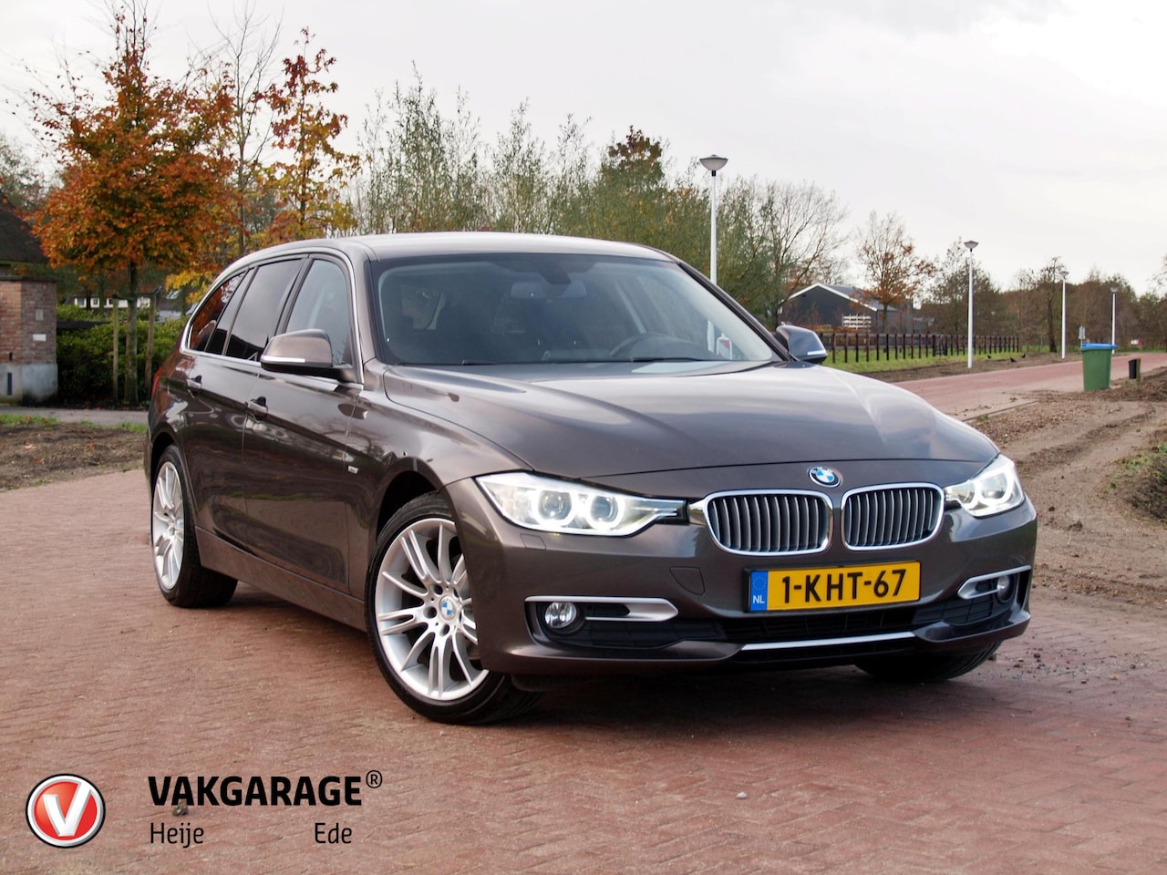 BMW 3-serie Touring - 316i Executive Sport | Cruise Control | Navi | Bluetooth | - AutoWereld.nl