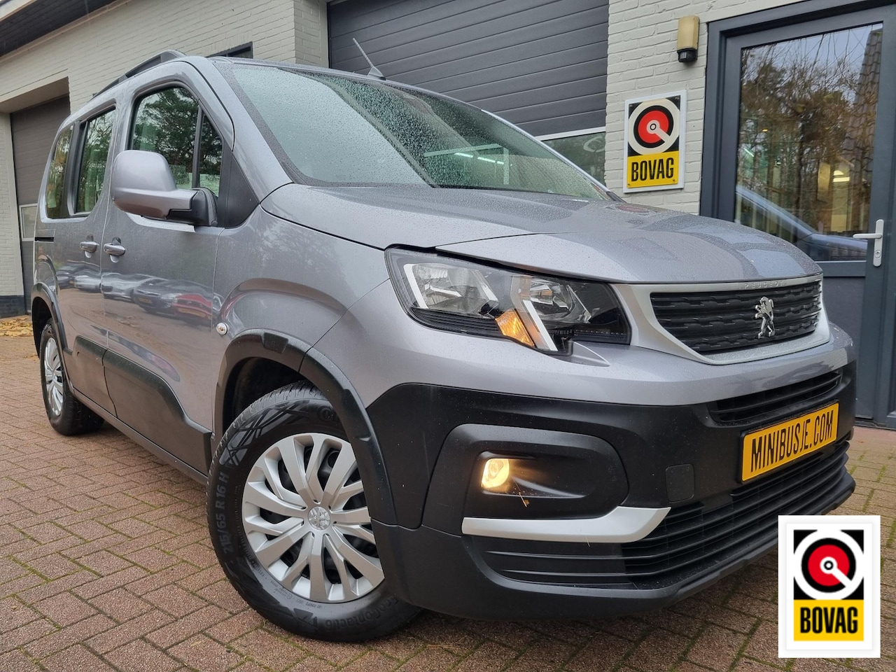 Peugeot Rifter - 1.2 Puretech NAVI / CRUISE / PDC - AutoWereld.nl