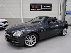 Mercedes-Benz SLK-klasse - 200 Automaat Airco Navigatie Nekverwarming Leer Stoelverwarming Sportstoelen Panoramadak S