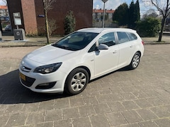 Opel Astra Sports Tourer - 1.6 CDTi Business+ Euro 6T Trekhaak NAVI Cruise