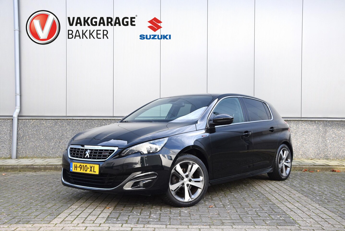 Peugeot 308 - 1.2 PureTech Allure | Panoramadak | Navigatie | Achteruitrijcamera | - AutoWereld.nl