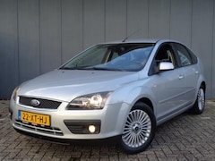 Ford Focus - 1.6i-16V Futura Zeer Mooi 1Eig, Onderhoudsboekje