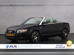 Audi A4 Cabriolet - 3.2 FSI Pro Line | Open dak | Half lederen bekleding | Xenon koplampen | Parkeersensoren