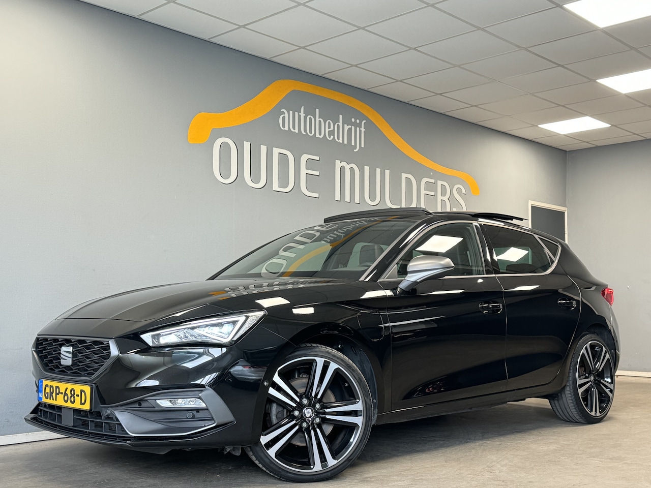 Seat Leon - 1.4 TSI eHybrid PHEV FR Panoramadak/Camera/AdaptieveCruise - AutoWereld.nl