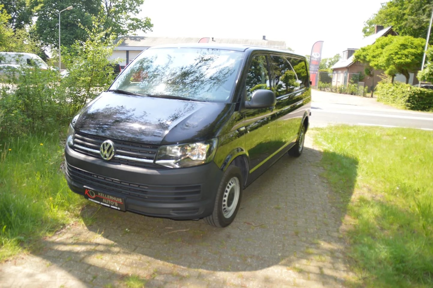 Volkswagen Transporter - 2.0 TDI L2H3 Trendline 2.0 TDI L2H3 Trendline - AutoWereld.nl