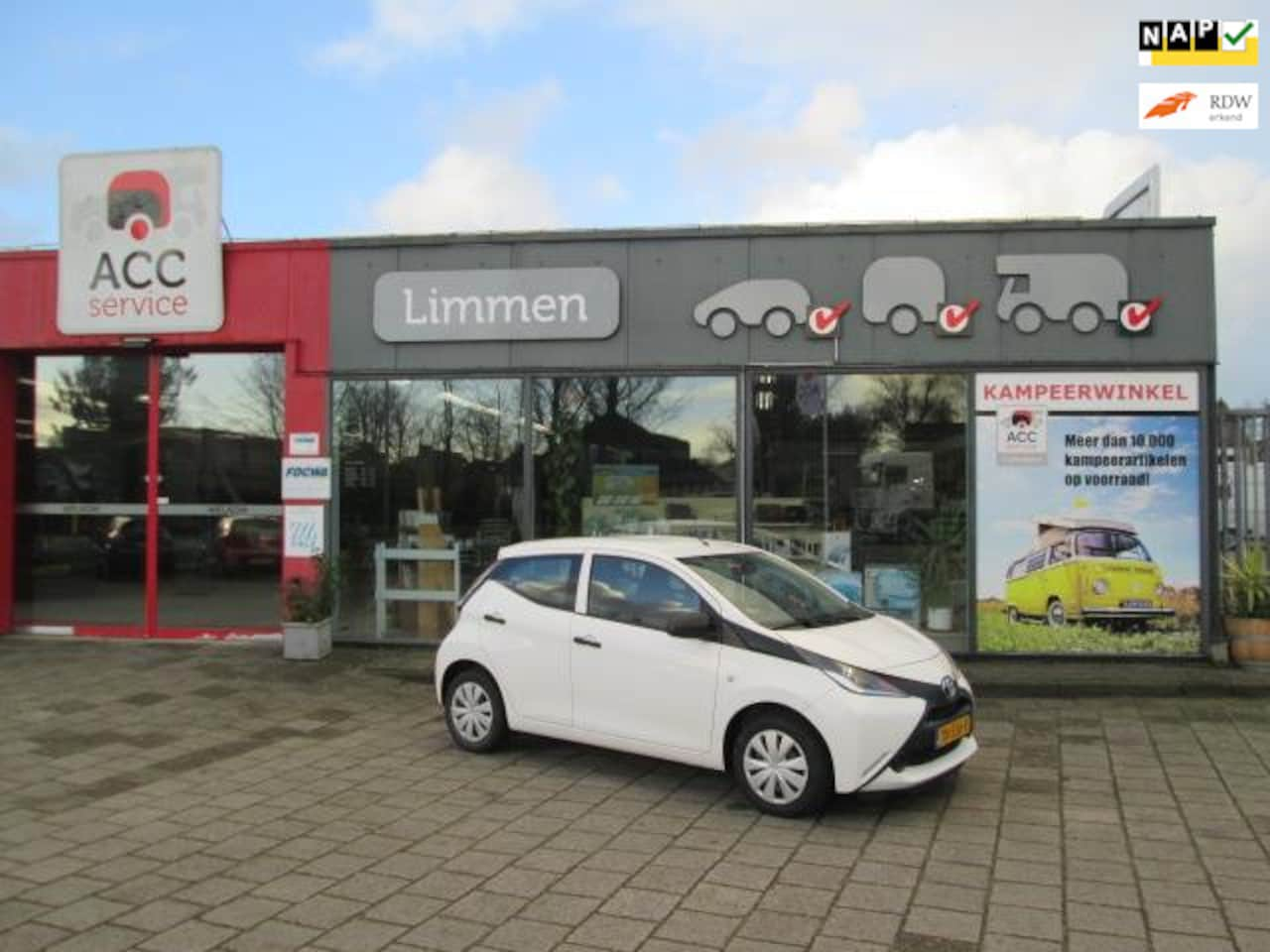 Toyota Aygo - 1.0 VVT-i x-fun 1.0 VVT-i x-fun - AutoWereld.nl