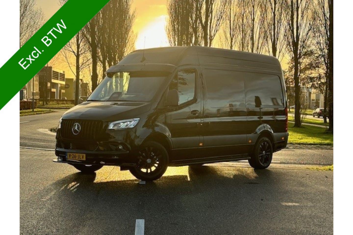 Mercedes-Benz Sprinter - 319 1.9 CDI L2 l Distronic l 3,5 t Trekhaak l LED l Facelift l Apple Carplay l MBUX 10,2 l - AutoWereld.nl