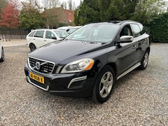 Volvo XC60 - 2.4D R-Design