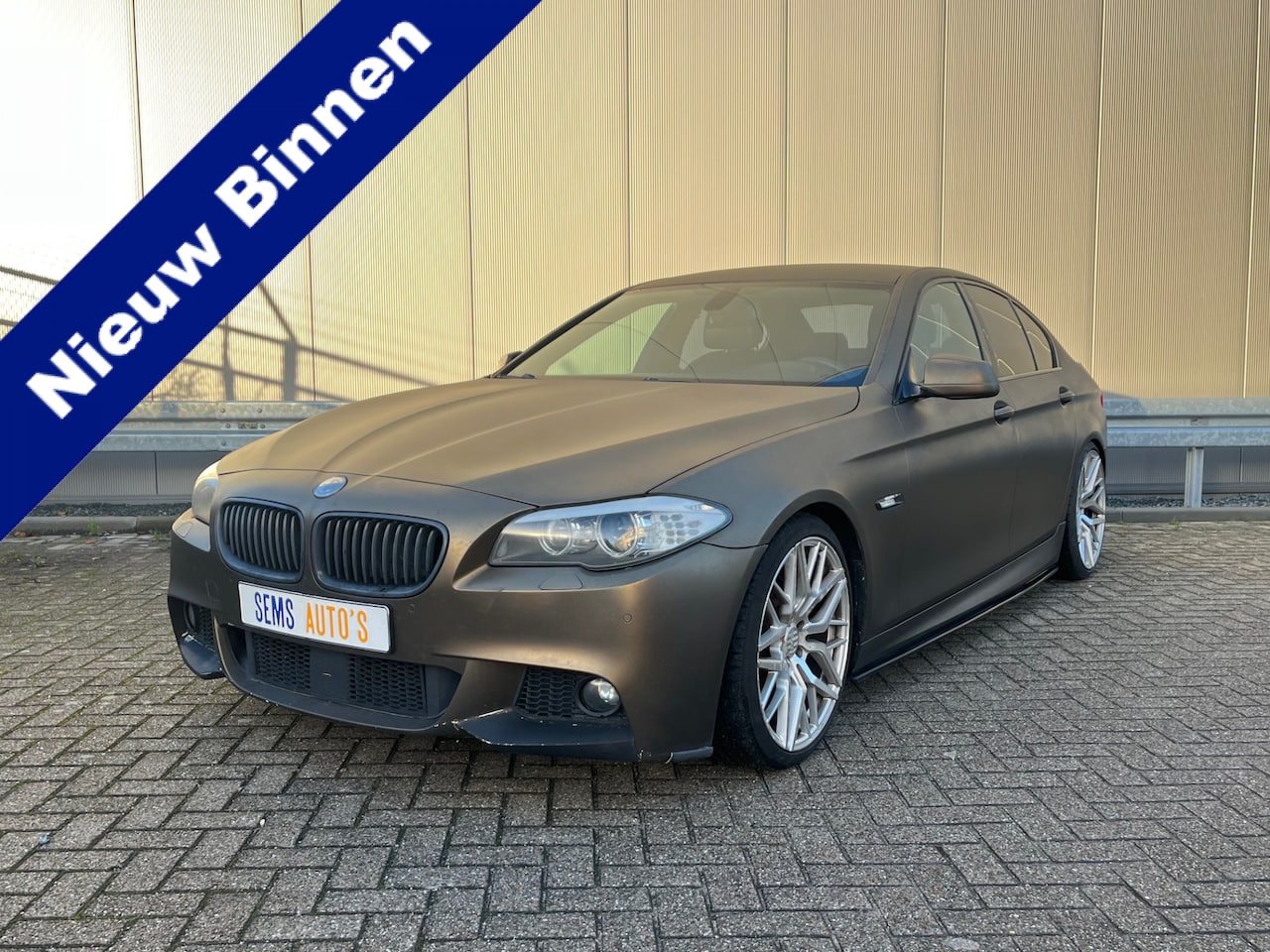 BMW 5-serie - 525d High Executive M-Pakket - AutoWereld.nl