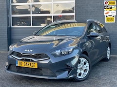 Kia Cee'd Sportswagon - Ceed 1.0 T-GDi DynamicLine NIEUWE TYPE, Trekhaak, Apple carplay, Stoel/Stuurverw