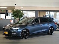 Seat Leon Sportstourer - 1.0 eTSI Style DSG Navi Cam Pdc Acc Climate Stoelverw