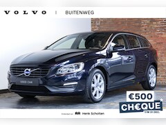 Volvo V60 - T3 Nordic+ | Dealer onderhouden | on Call | Stoelverwarming | High Performance audio | Par