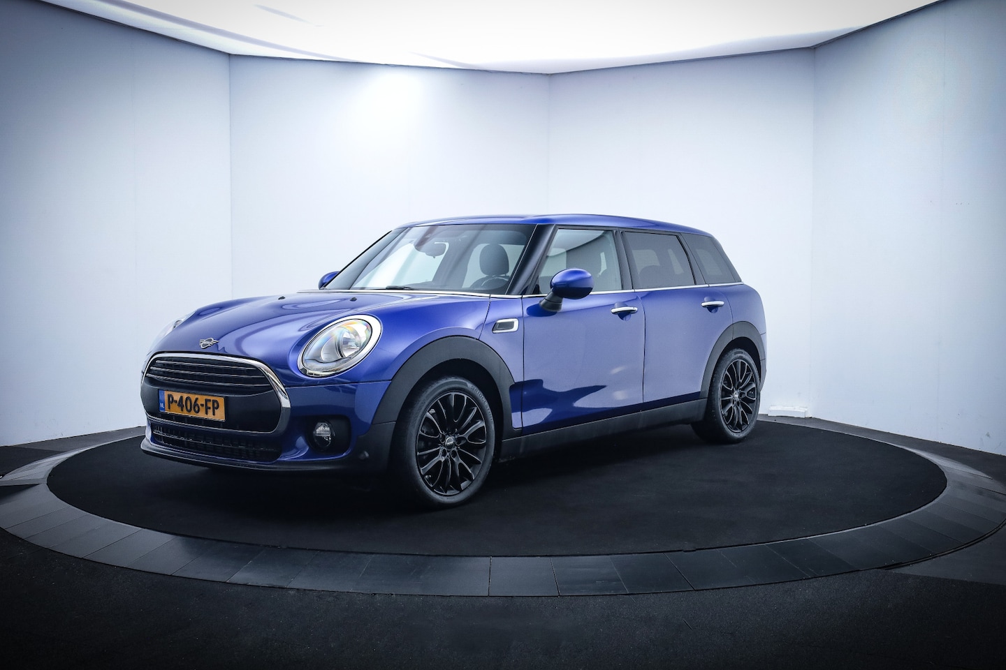 MINI Clubman - Mini 1.5 Aut. CLIMA/CRUISE/STOELVERW./BLUETOOTH/PDC/LMV - AutoWereld.nl