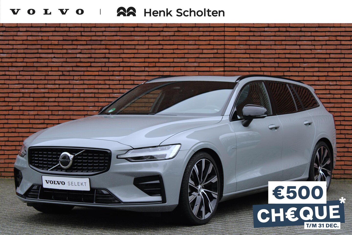 Volvo V60 - B4 AUT7 197PK Plus Dark, Panoramisch Schuif-/Kanteldak, Harman/Kardon Premium Geluidssyste - AutoWereld.nl