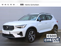 Volvo XC40 - B4 AUT7 197PK Plus Dark, Trekhaak Semi Elektrisch, Google Services, Verwarmbare Voorruit,