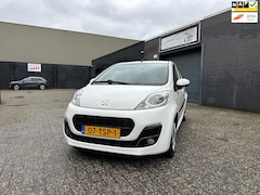 Peugeot 107 - 1.0 Active Automaat Airco Elek. Pakket 1E-Eigenaar Led Facelift APK NAP