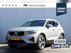 Volvo XC40 - B4 AUT7 197PK Core, Business Edition, Getint glas achter, 360 graden camera, 19" Lichtmeta