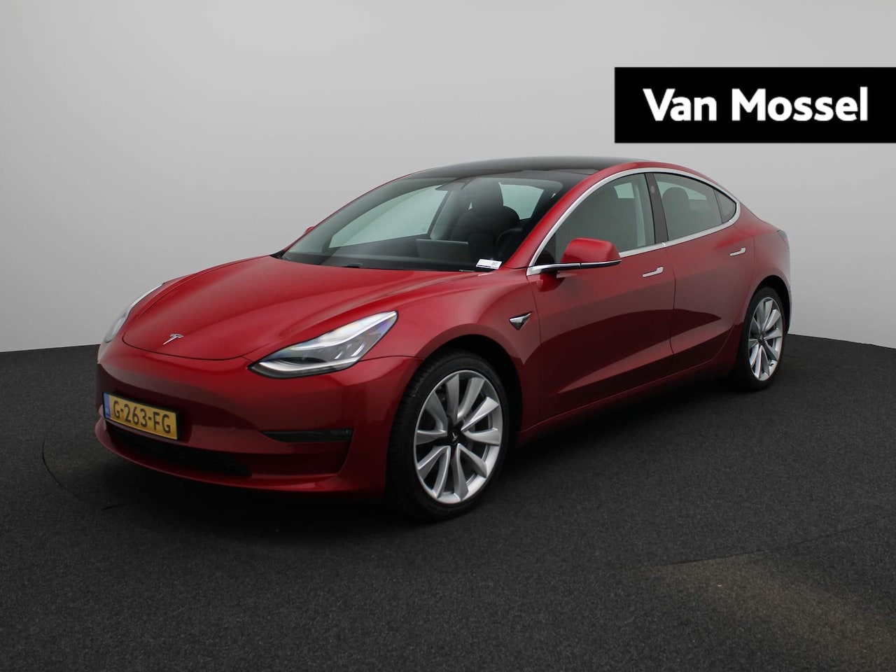 Tesla Model 3 - Long Range RWD Long Range AWD 75 kWh | PANORAMADAK | ACHTERUITRIJCAMERA | DODEHOEK DETECTIE | STOELVERWAR - AutoWereld.nl