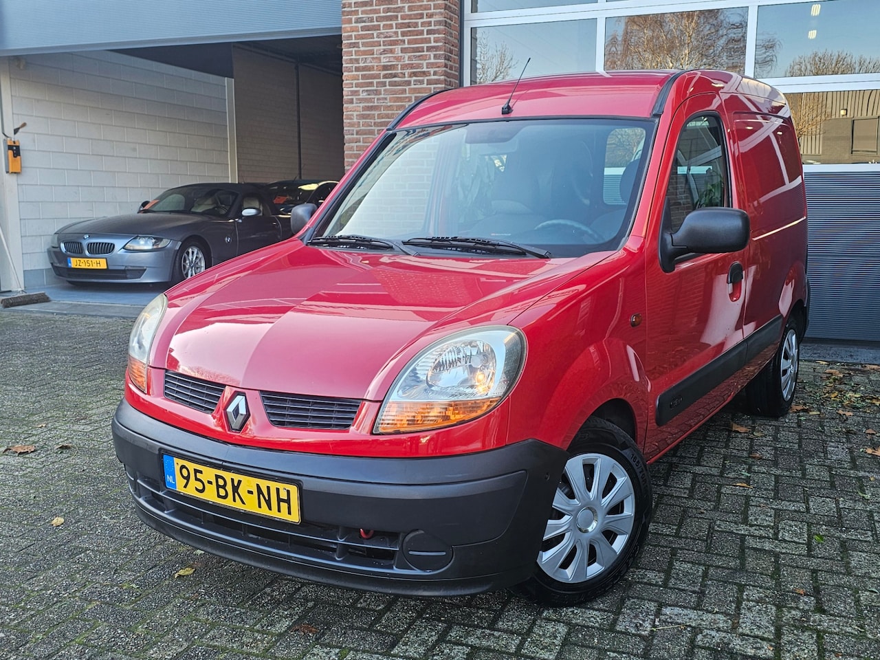 Renault Kangoo Express - 1.6-16V Invalide/Rolstoelauto Automaat! - AutoWereld.nl