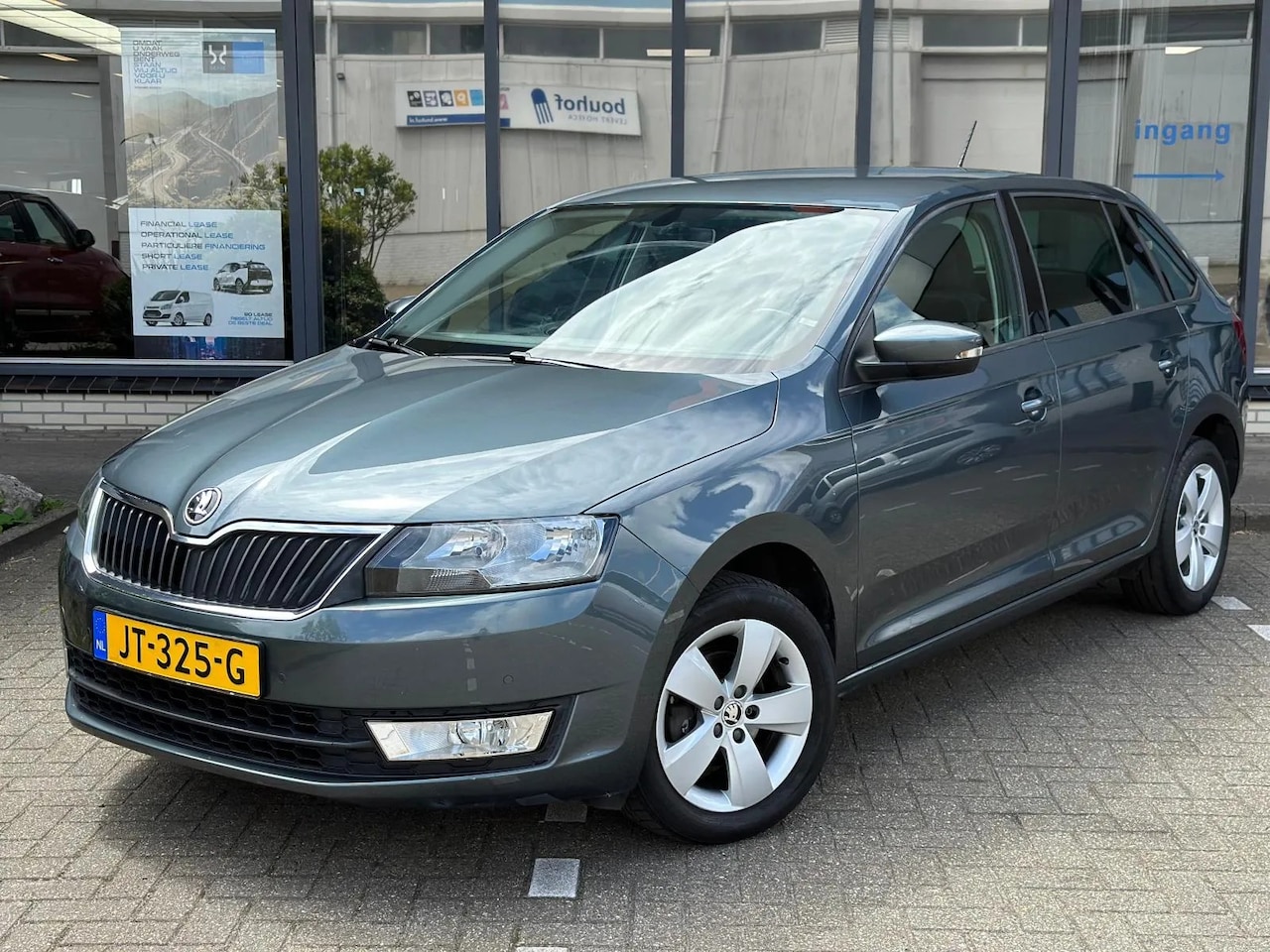 Skoda Rapid Spaceback - 1.2 TSI Greentech JOY 1.2 TSI Greentech JOY - AutoWereld.nl