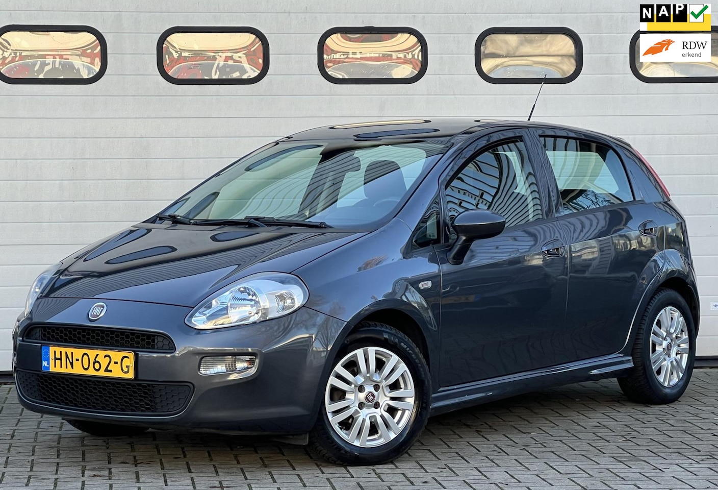 Fiat Punto Evo - 1.3 M-Jet Street 5DEURS AIRCO IN NIEUWSTAAT - AutoWereld.nl