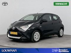 Toyota Aygo - 1.0 VVT-i x-play | Airco | Centrale vergrendeling met afstandsbediening | Apple Carplay/An