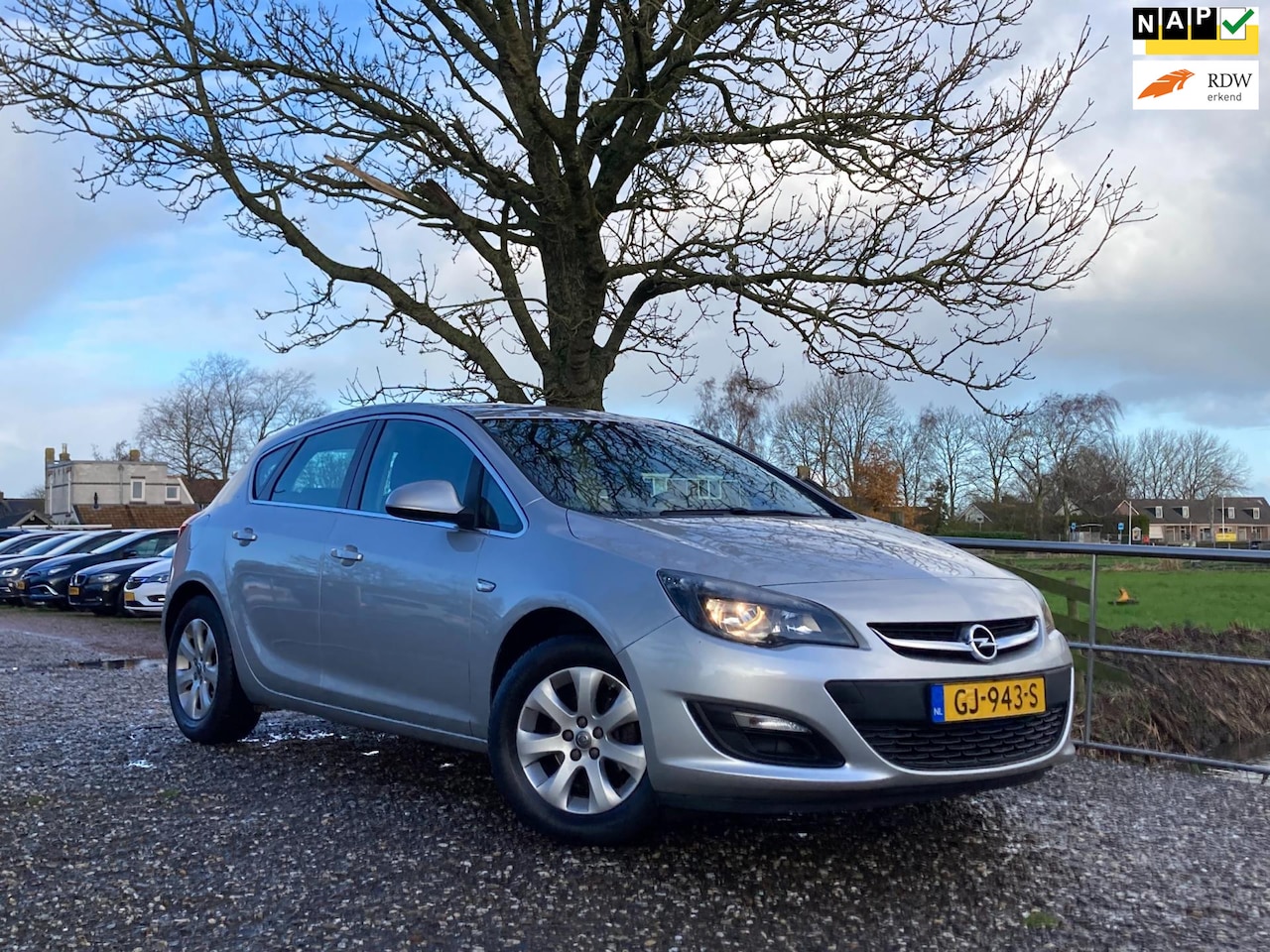 Opel Astra - 1.4 Turbo Blitz | 83.000 NAP + Cruise + Airco nu € 8.450,-!!! - AutoWereld.nl