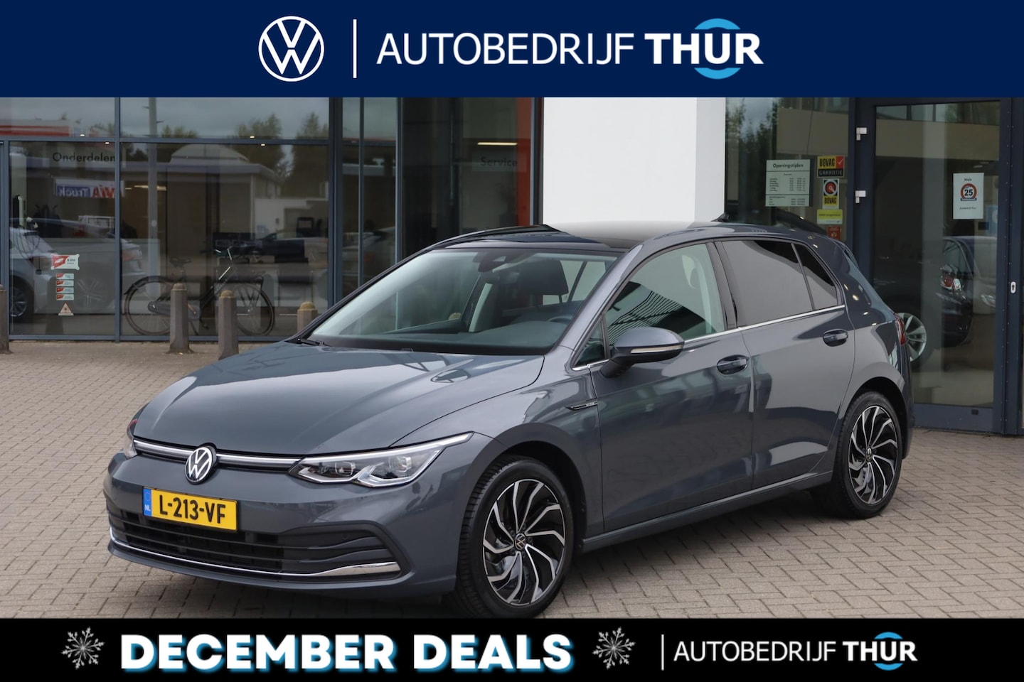 Volkswagen Golf - 1.5 TSI Style 1.5 TSI Style 130PK / 96kW, Panoramadak, navigatie, privacy glas, 17" 'Ventura' LMV, Ergo - AutoWereld.nl