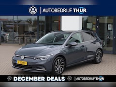 Volkswagen Golf - 1.5 TSI Style 130PK / 96kW, Panoramadak, navigatie, privacy glas, 17" 'Ventura' LMV, Ergo