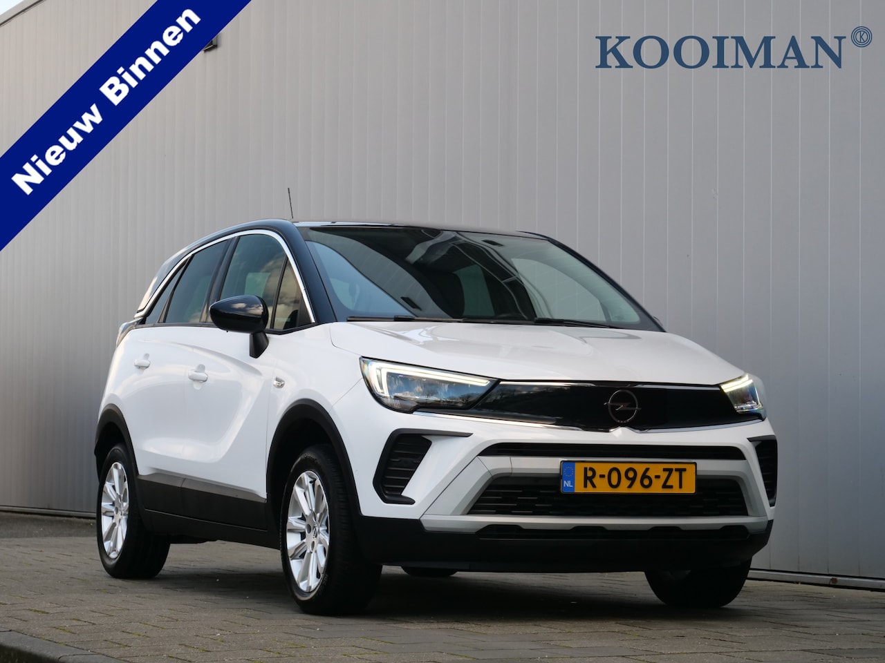 Opel Crossland - 1.2 Turbo Elegance 130 Pk Automaat Navi / DAB / Camera / Apple Carplay - AutoWereld.nl