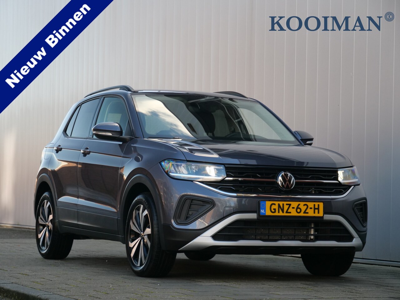 Volkswagen T-Cross - 1.0 TSI 116pk Life Edition Automaat LED / Apple Carplay / Camera - AutoWereld.nl