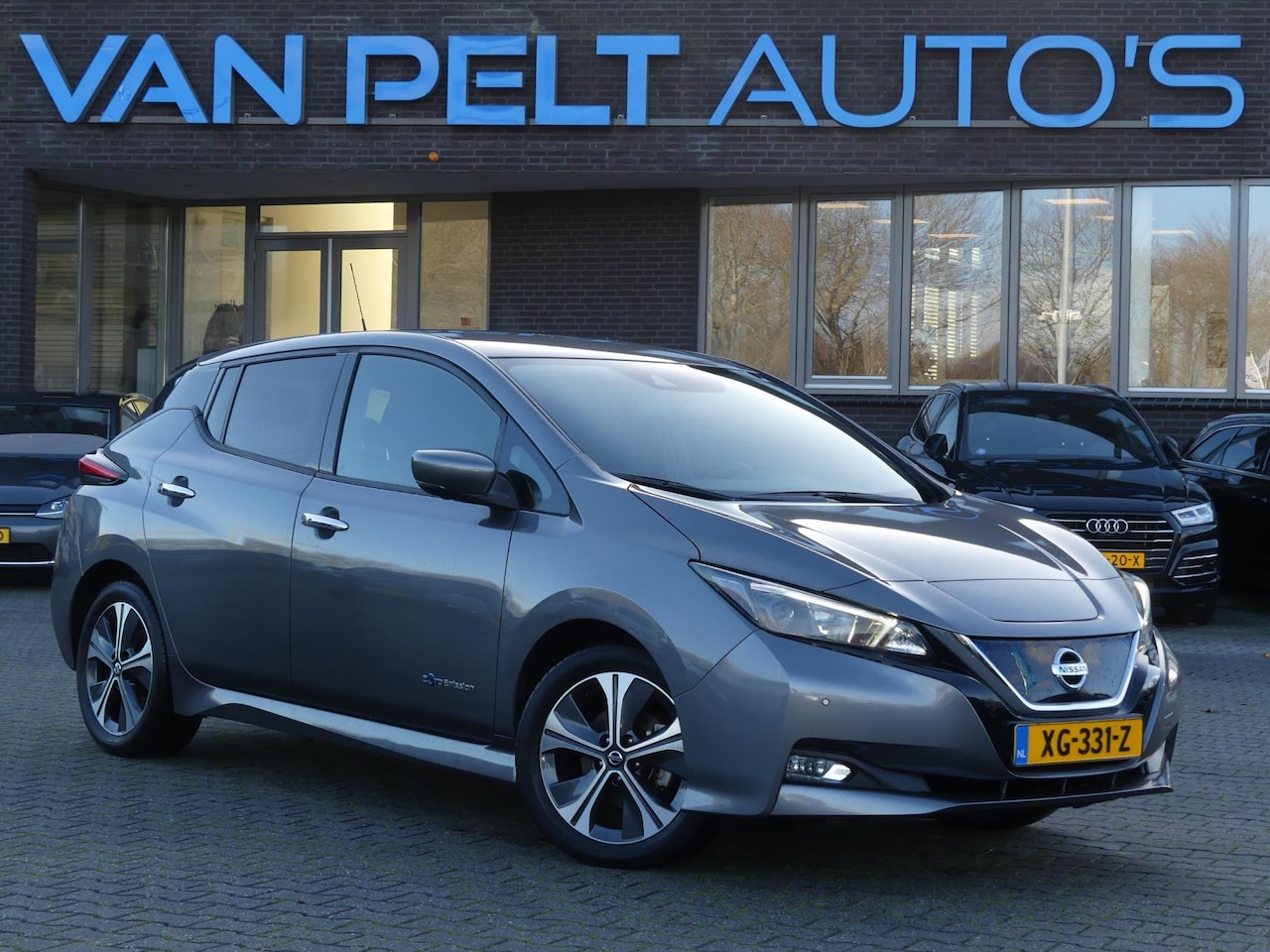 Nissan LEAF - N-Connecta 40 kWh | 360° Camera / Keyless / Carplay - AutoWereld.nl