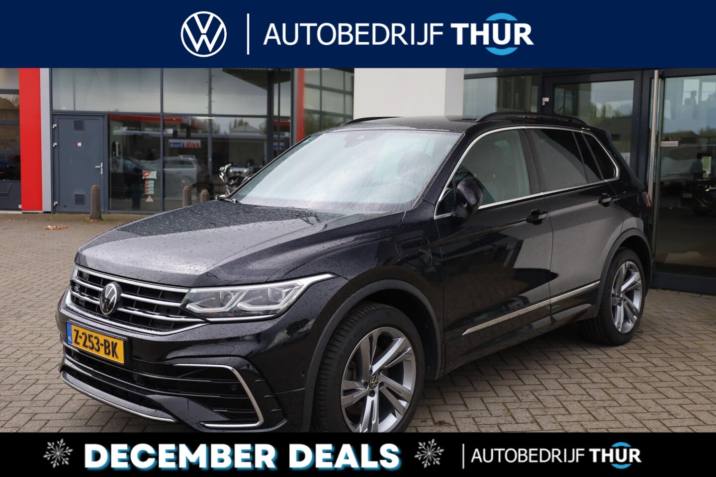 Volkswagen Tiguan - 1.4 TSI eHybrid R-Line 245PK / 180kW, 60 maanden 100.000km garantie, wegklapbare trekhaak, - AutoWereld.nl