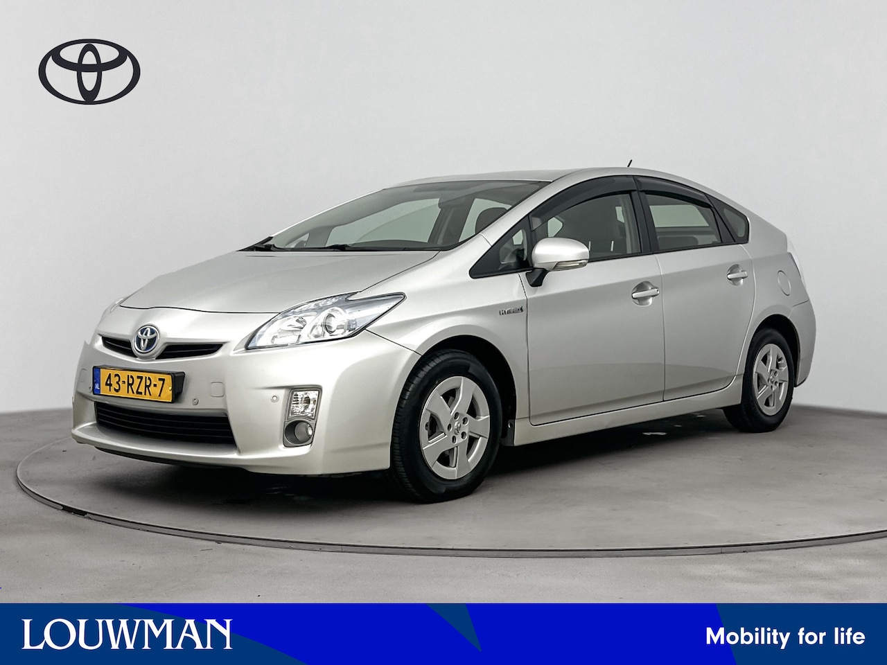 Toyota Prius - 1.8 Comfort | Navigatie | Climate Control | Cruise Control | - AutoWereld.nl