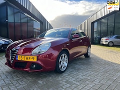 Alfa Romeo Giulietta - 1.4 T Distinctive 170 PK Clima NAVI 5drs NL Auto NAP