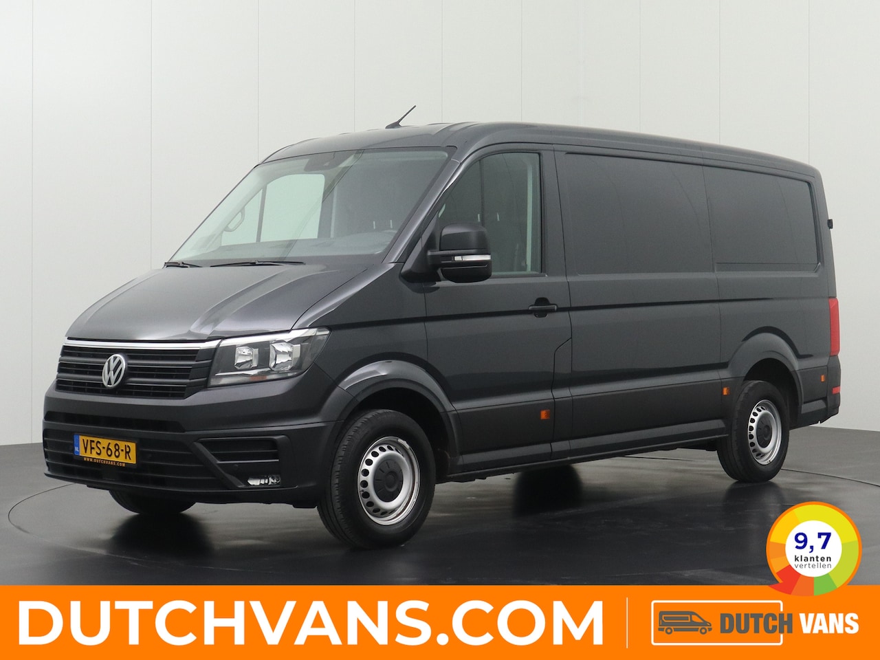 Volkswagen Crafter - 2.0TDI 140PK L3H2 Highline | Navigatie | Parkpilot | Betimmering - AutoWereld.nl