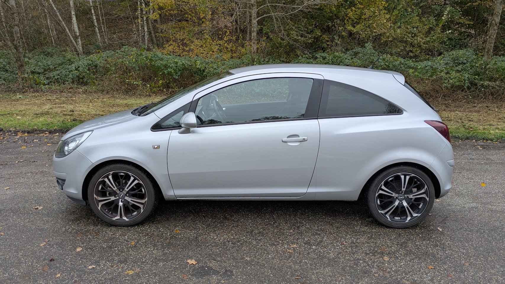 Opel Corsa - 1.4-16V Sport - AutoWereld.nl