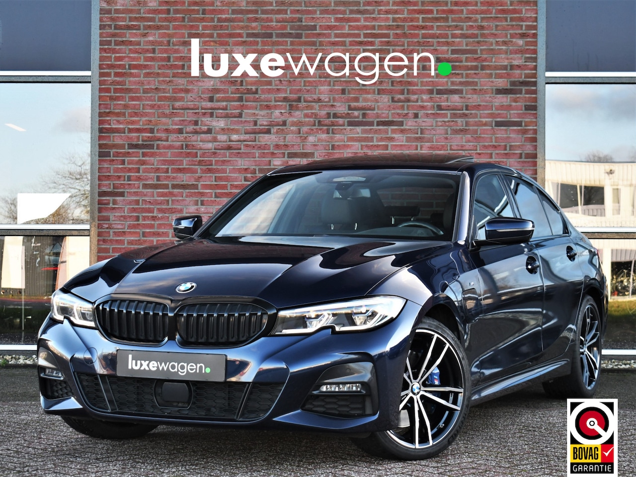 BMW 3-serie - 330e M-Sport Pano ACC El-zetels HUD Laser Adp-onderstel - AutoWereld.nl