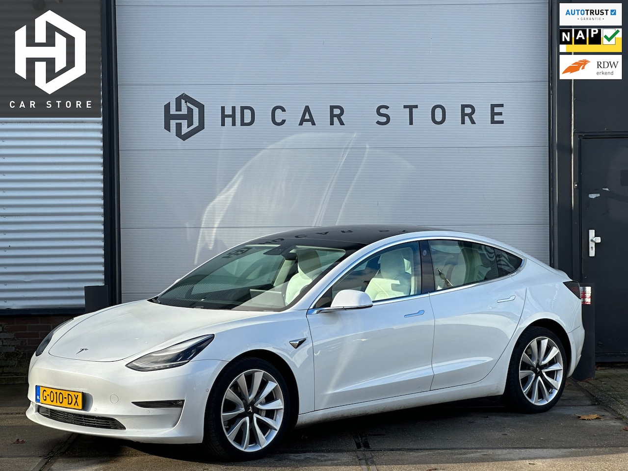 Tesla Model 3 - Long Range RWD Long Range AWD 75 kWh Dual Motor 19 inch Autopilot - AutoWereld.nl