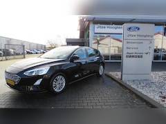 Ford Focus - 1.0 EcoBoost Titanium 5 drs, 125 pk, Trekhaak, PDC, WinterPack, 97386 km